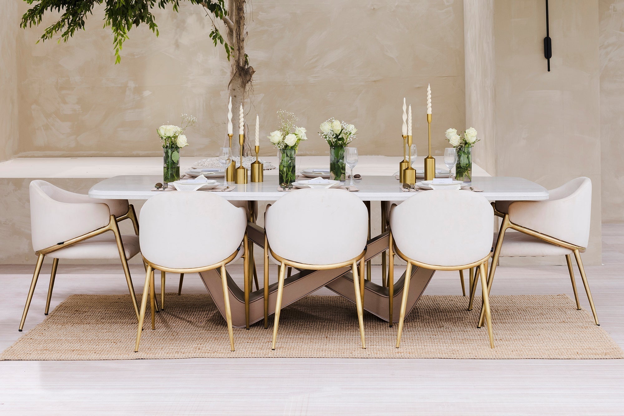 Dining Room Design & Entertaining: The Complete Guide to Tables, Chairs & Hosting